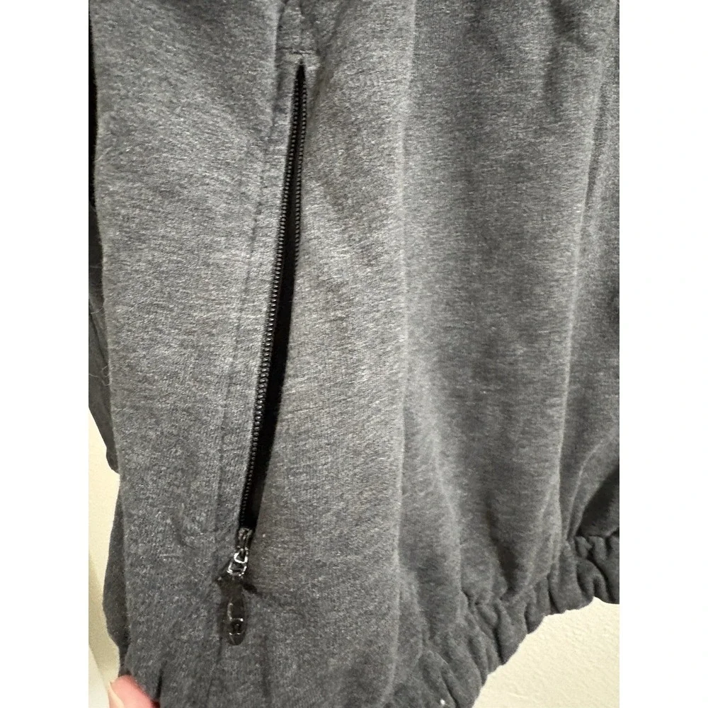 Lululemon Athletic Women's Pullover Sweatshirt‎ Cowl Neck Size 6 Grey EUC